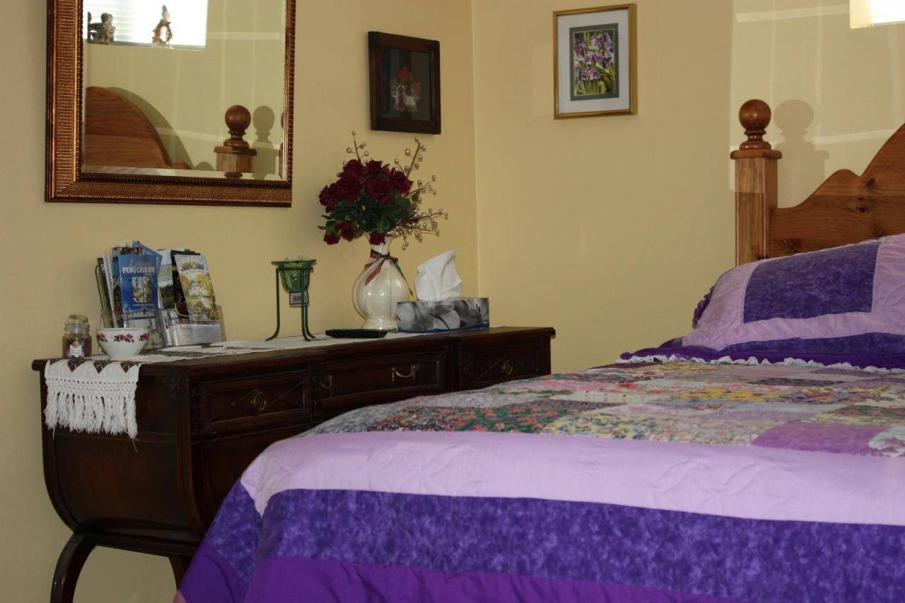 Carrousel Bed & Breakfast Cayuga Camera foto